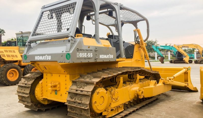 Komatsu D85ESS-2 Bulldozer (Super-Skidder) full